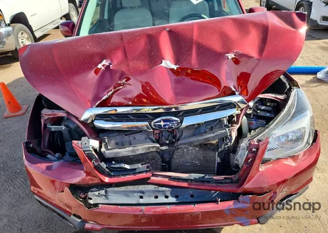 2018 Subaru Forester 2.5I Premium z USA, uszkodzony, nr VIN JF2SJAEC0JH472573